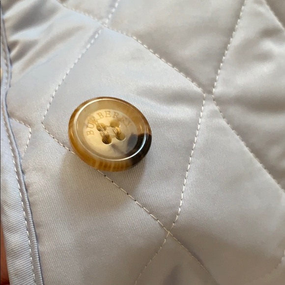Burberry London quilted like New - Picture 3 of 8